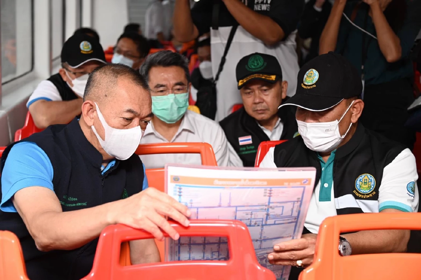 "เฉลิมชัย" สั่งด่วน เร่งช่วยเหลือเกษตรกรหลังน้ำลด ย้ำ "เราไม่ทิ้งกัน"