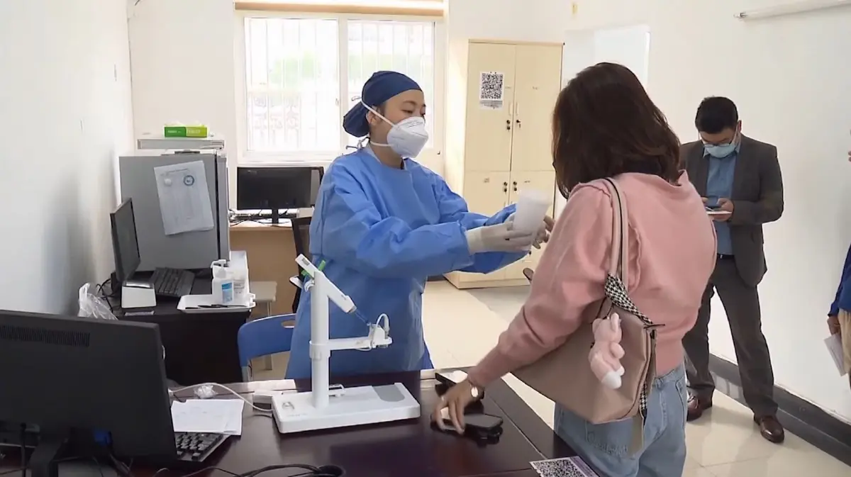 'วัคซีนไร้เข็ม' เซี่ยงไฮ้นำร่องวัคซีนแบบสูดทางปาก