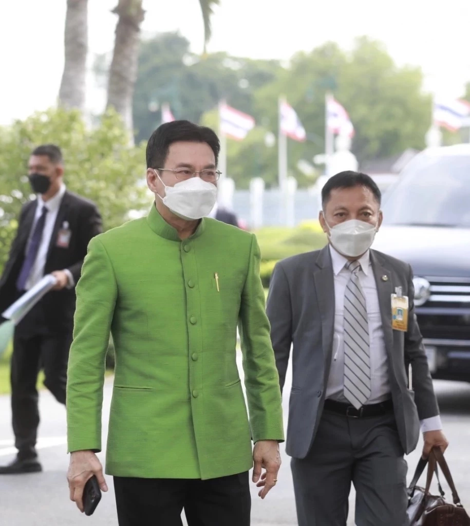 จุรินทร์ หารือนายกฯ ปรับครม.