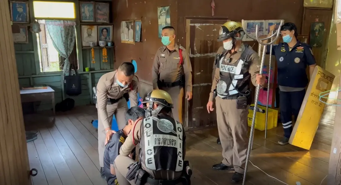 พี้กัญชาจนคลั่ง “หลาน” อาละวาดทุบตี “ยาย” ชาวบ้านสุดทน โร่แจ้งตร.รวบ