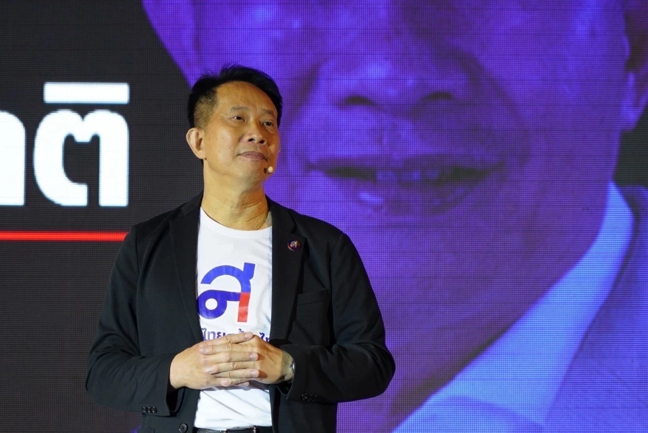 "นายสุพันธุ์ มงคลสุธี" รองหัวหน้าพรรคและประธานคณะกรรมการด้านเศรษฐกิจ พรรคไทยสร้างไทย