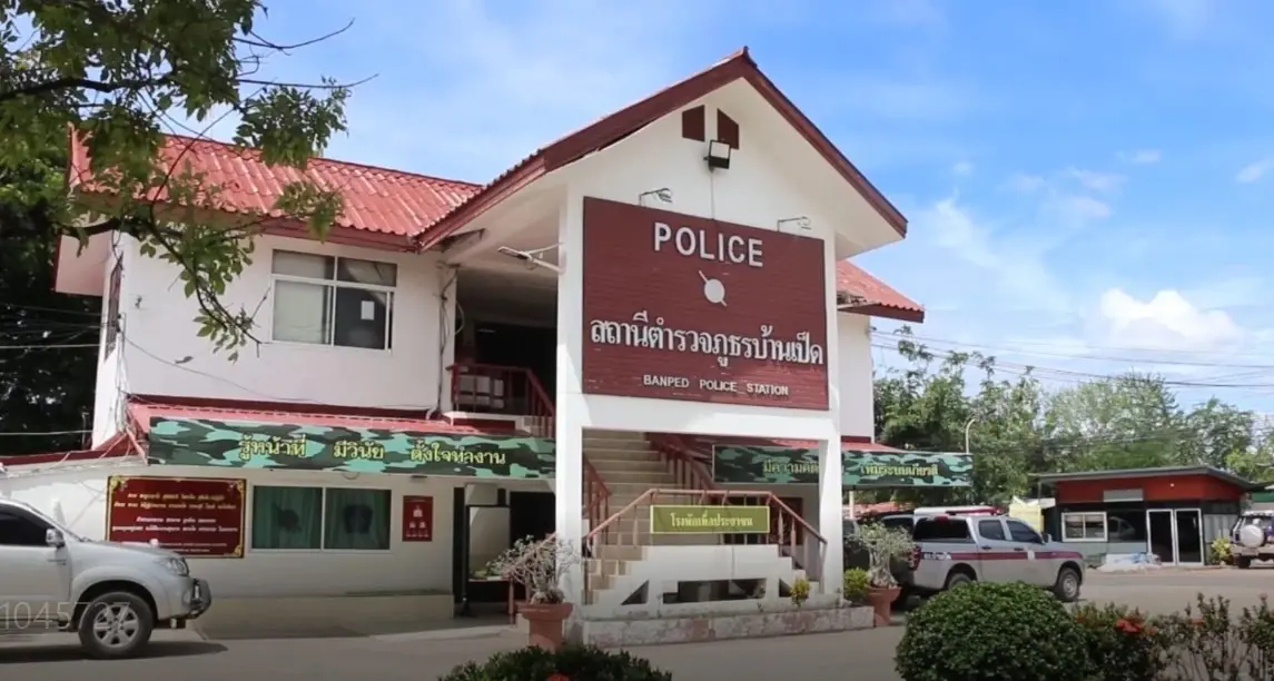 จ่อออกหมายจับ “มือสังหาร" เสี่ยขายมือถือ ก่อนจะชิงรถหนีข้ามประเทศ (มีคลิป)