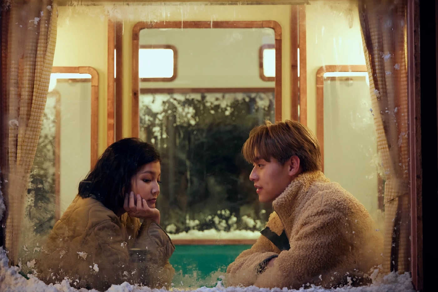 “บิวกิ้น” ส่งซิงเกิลใหม่ ‘กลับมาคบกันเถอะ’ วิวพุ่งทะลุล้าน!!