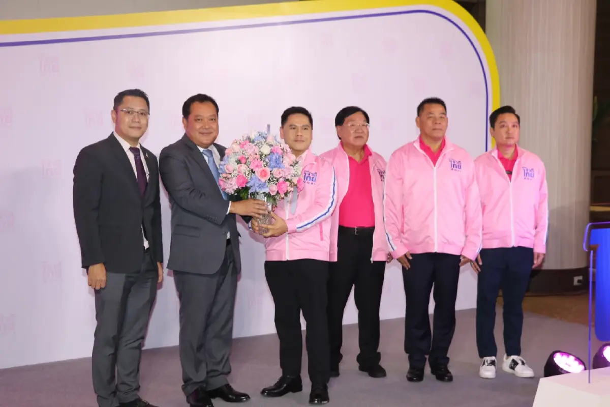 "ทวี สอดส่อง"ร่วมยินดี"วราวุธ"หลังถูกรับเลือกเป็นหน.ชาติไทยพัฒนาคนใหม่