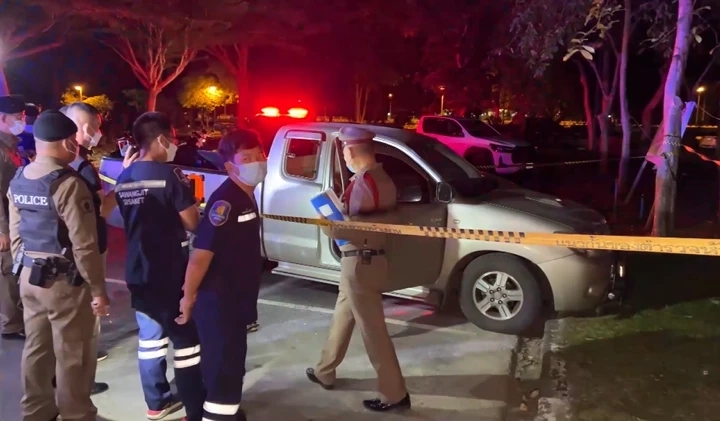 สลด ครูศรีสะเกษเครียดป่วยซึมเศร้า รมควันปลิดชีพตัวเองในรถ