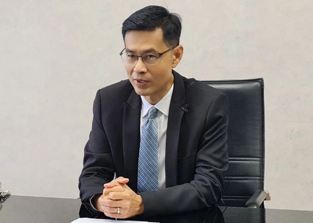 นายสรวิศ ลิมปรังษีโฆษกศาลยุติธรรม