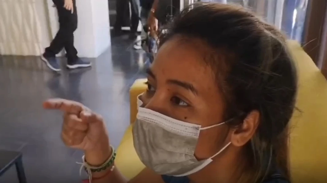 “แก๊งหนี้นอกระบบ”  บุกยิงถล่มเก๋ง 3 คัน  ลั่นเคลียร์ได้หมด “ไม่กลัวตำรวจ”