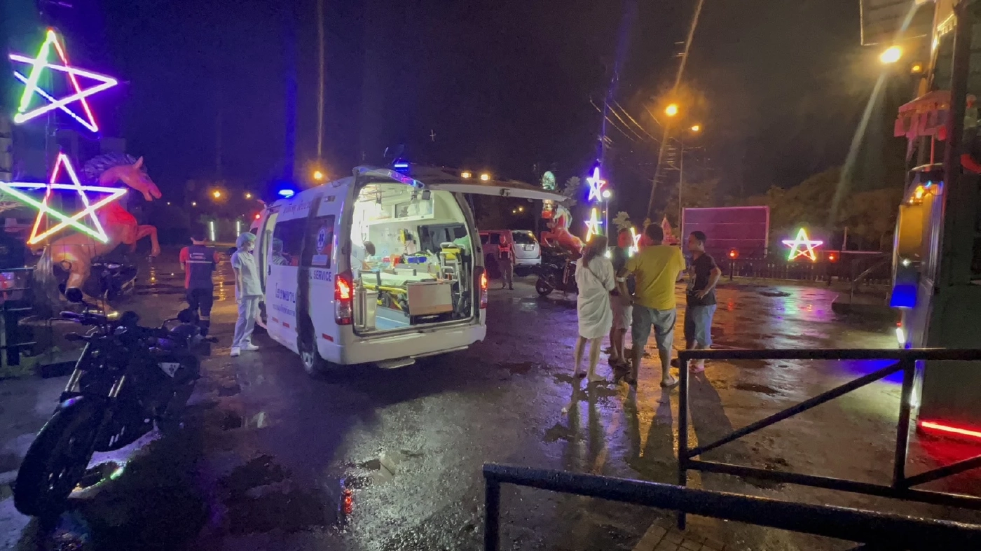 นองเลือด “ตำรวจหน่วยสวาท” เมาหนัก รัวยิงสนั่นกลางผับดัง นักเที่ยวดับ 1 เจ็บ 2