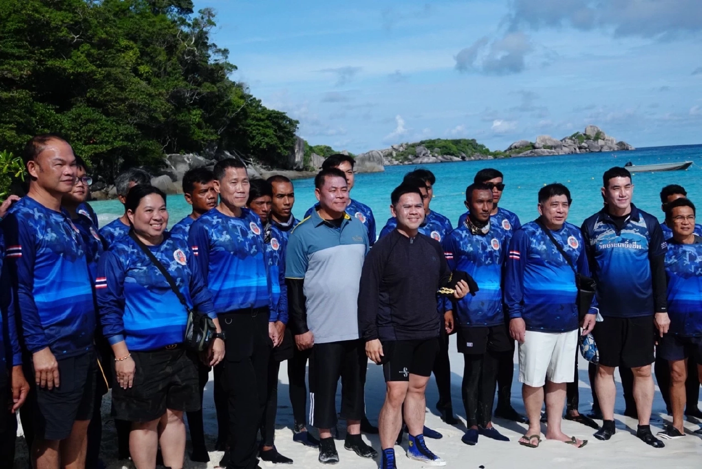 "วราวุธ"สำรวจความพร้อมก่อนเปิดเกาะสิมิลันรับท่องเที่ยว 15 ต.ค.นี้