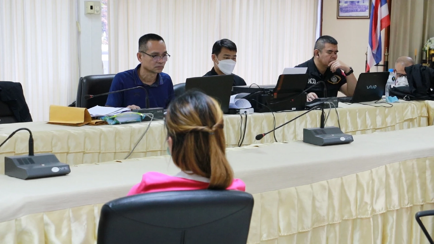 ปปท.เปิดภาพวินาทีบุกจับเจ้าหน้าที่ อบต.เรียกใต้โต๊ะต่อสัญญาจ้างงาน