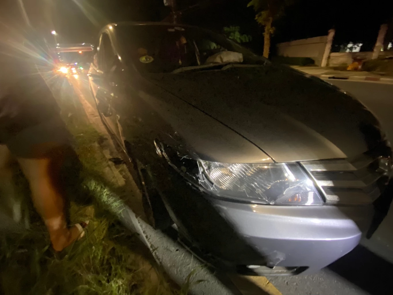 ตร.รอตรวจแอลกอฮอล์-สารเสพติด ก่อนแจ้งข้อหา หนุ่มขี่จยย.หนีสายตรวจ