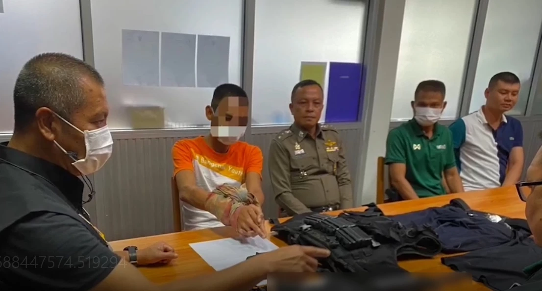 “จ่าเบิร์ด” ย่องมอบตัว หลังหนีซ่อนบ้านร้างห่างที่ทำงาน 1.5 กม.