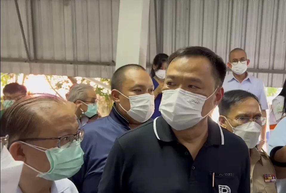 อนุทิน ขอบคุณทีมแพทย์ที่มาช่วยเหลือ เหยื่อกราดยิงหนองบัวลำภู ระบุ ทุกคนปลอดภัยแล้ว