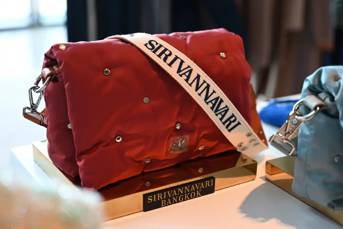 เจ้าฟ้าสิริวัณณวรีฯ ทรงเผยโฉมคอลเลคชั่น SIRIVANNAVARI Autumn Winter 2022-23