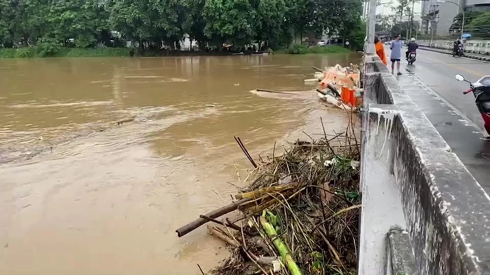 ด่วน! “น้ำปิง” เกินจุดวิกฤต ทะลักท่วม 5 โซนเชียงใหม่
