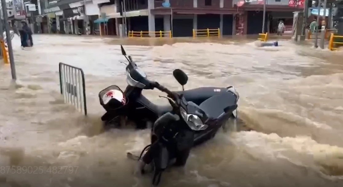 ปภ.เตือน"พายุเนสาท" ภาคใต้เสี่ยง "น้ำท่วมฉับพลัน น้ำป่าหลาก" ช่วง 17–22 ต.ค.