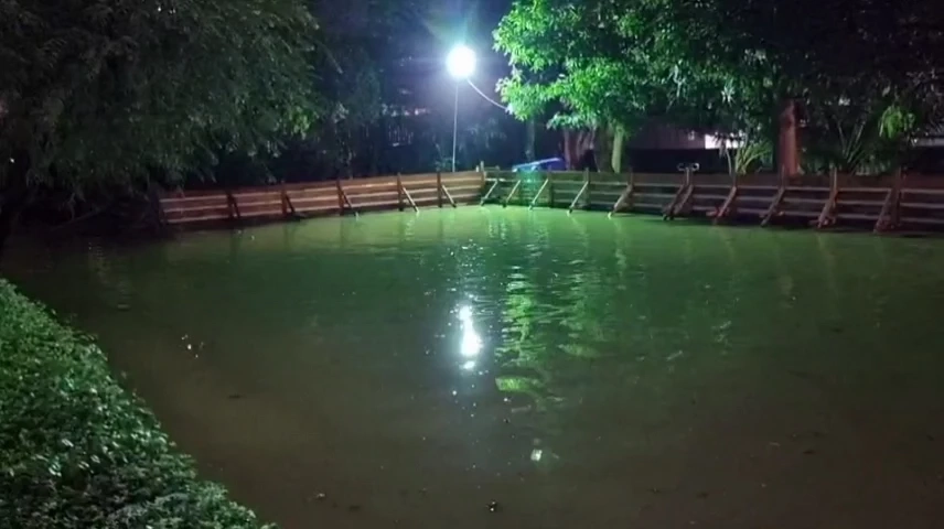 "GISTDA"เผยน้ำเหนือมาแล้ว "นนทบุรี"อ่วม คันกั้นเจ้าพระยาแตกกลางดึก (คลิป)