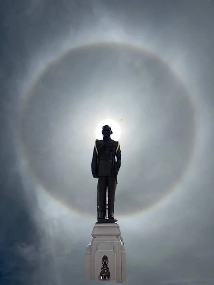 นายกฯ เชิญชวนเฝ้ารับเสด็จในหลวงและสมเด็จพระนางเจ้าฯ พระบรมราชินี 