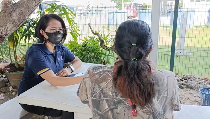 แม่เหยื่อแฉอีก พฤติกรรม อส. รีดเงิน จับลูกชายคดีไอซ์ เรียก  2 แสน แลกปล่อยตัว