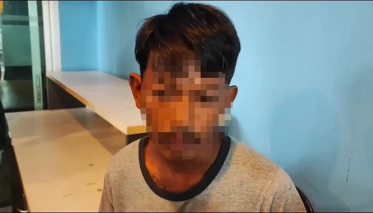 นายบอย เพื่อนรุ่นพี่นายเบิร์ด