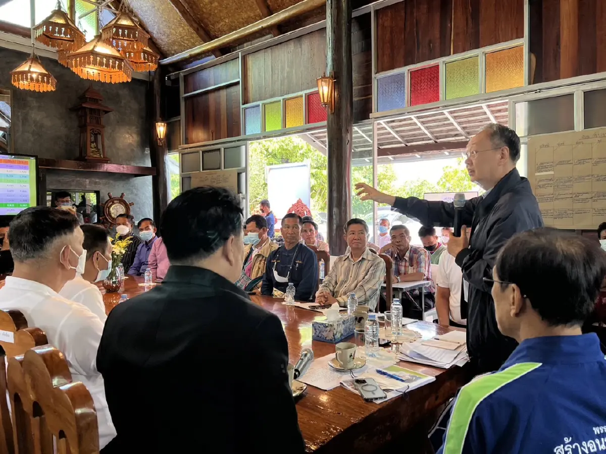 "สร้างอนาคตไทย"คุยเกษตรกรลำพูน จ่อผุดนโยบายแก้ปัญหาราคาลำไยตกต่ำ