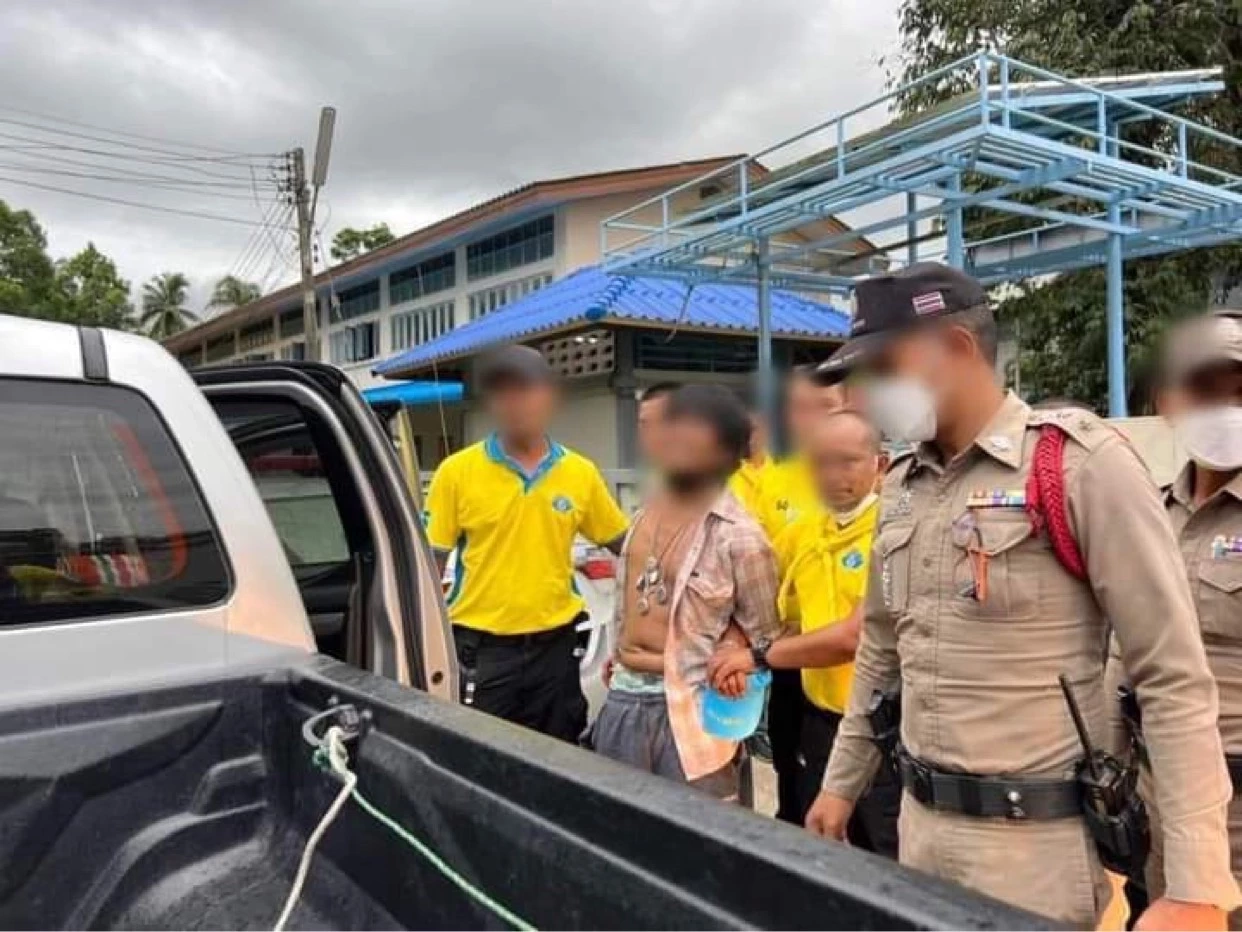 ตร.กองปราบฯ รวบทาสยานรกคลั่ง ทะเลาะเมีย ควงปืนบุก รร. หวังชิงตัวลูก (มีคลิป)