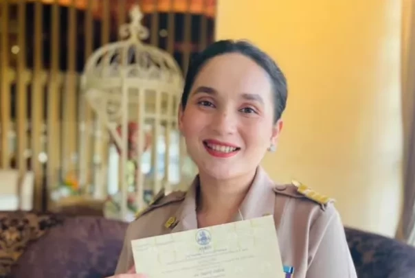 ครูกอล์ฟ ปัณณภัสร์ สวัสดิ์ภัสร์ ข้าราชการครูข้ามเพศ 