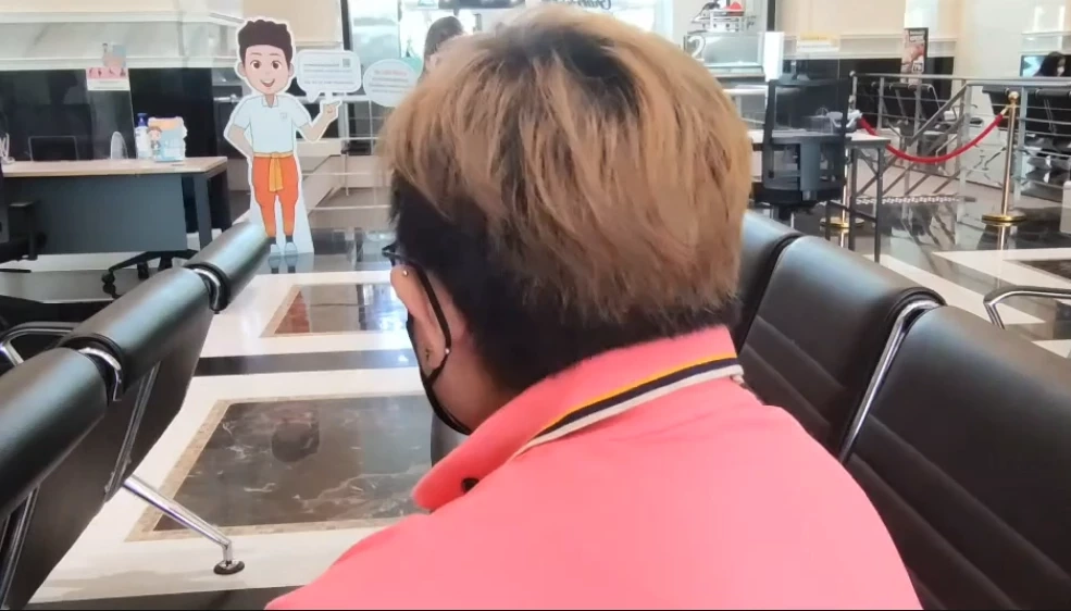 น.ส.บี ผู้เสียหายถูกจับป้ายแดงปลอม