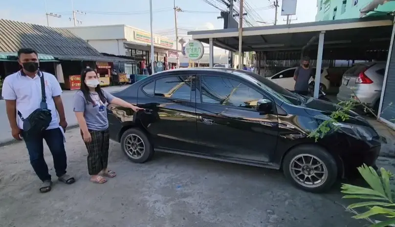 ออกป้ายแดงแต่ใช้ไม่ได้ ศูนย์รถไม่แจ้งจดทะเบียน แถมให้ไปทำเอง ท้าให้ฟ้อง