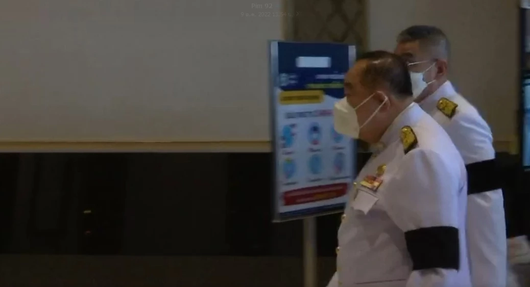 "บิ๊กตู่-บิ๊กป้อม"ถึงหนองบัวลำภู พร้อมให้กำลังใจครอบครัวผู้เสียชีวิต