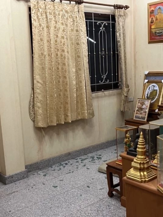 อุกอาจ! คนร้ายยิงถล่มบ้าน ผู้ช่วยเลขา รมว.คมนาคม ไร้เจ็บ