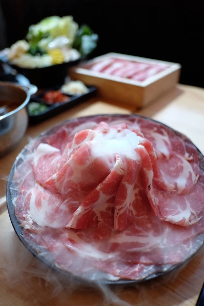 หมูคุโรบูตะภูเขาไฟ