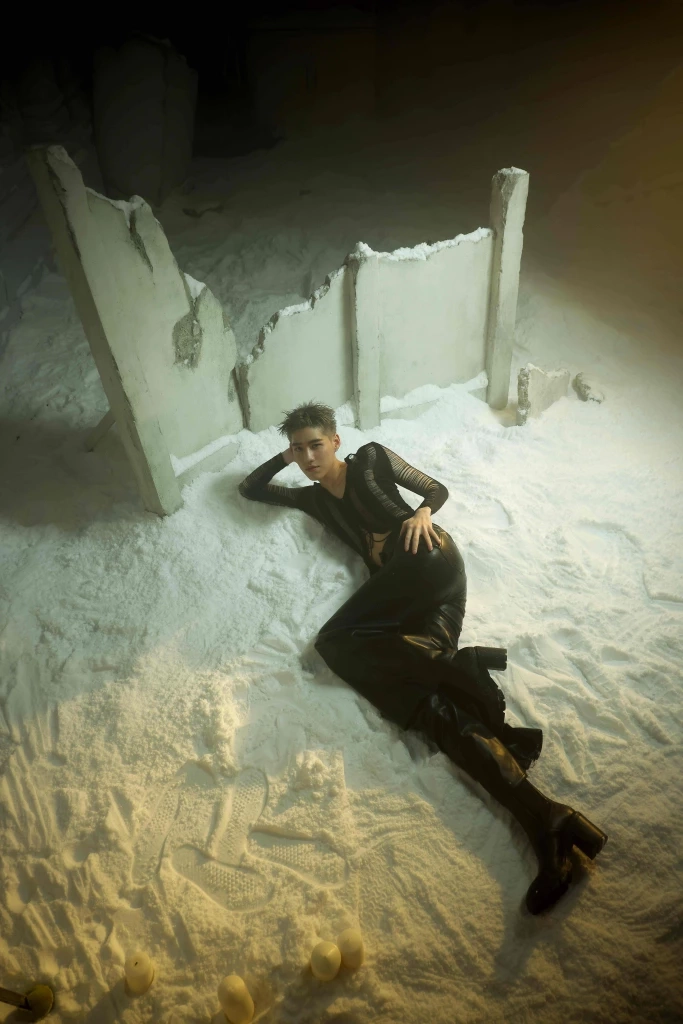 แซ่บ ไฟลุก  “PP KRIT” กับซิงเกิล “FIRE BOY”