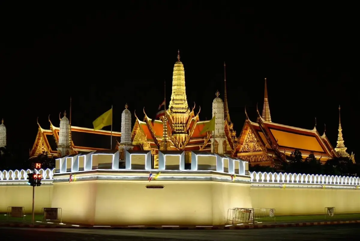 MEA ขอเชิญชวนชมประดับไฟตระการตา ร่วมสร้างความภาคภูมิใจ ต้อนรับผู้นำเศรษฐกิจ การประชุม APEC 2022 Thailand