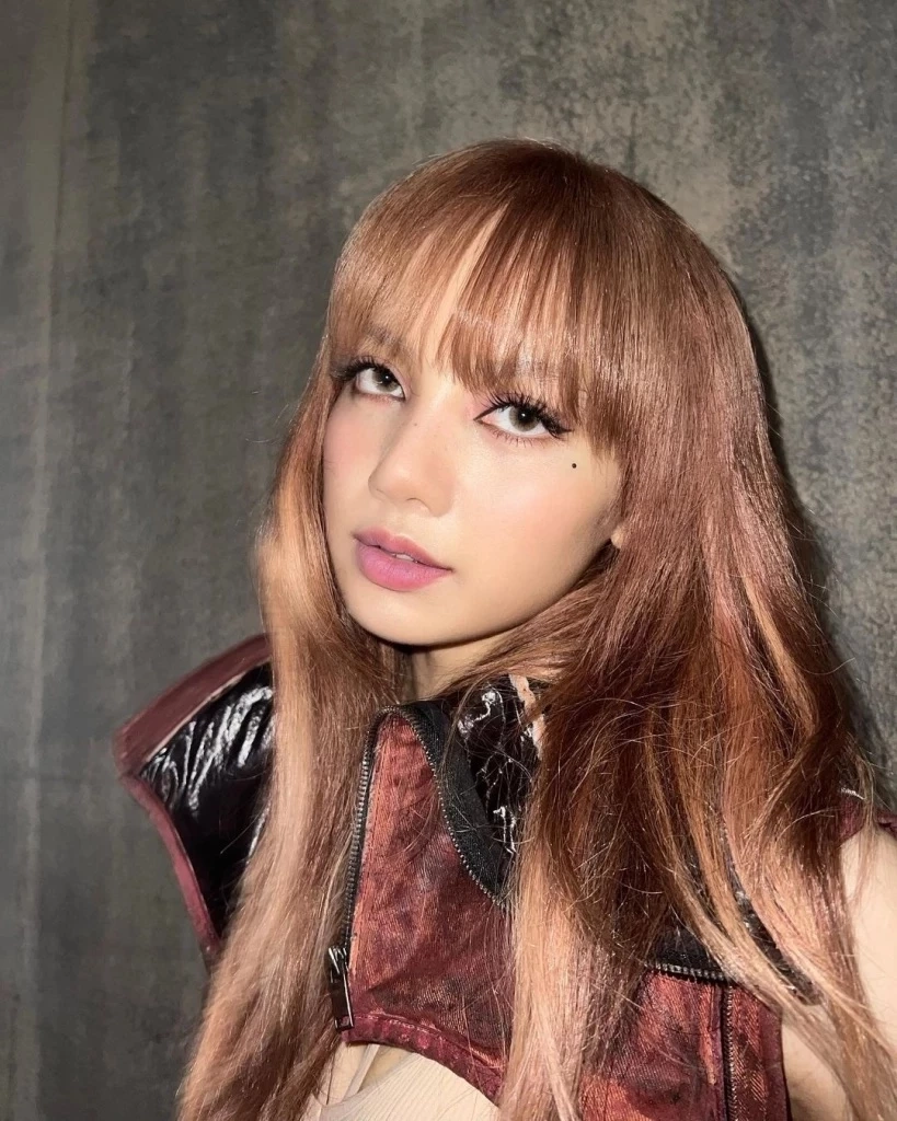 ลิซ่า Blackpink สร้างประวัติศาสตร์ทุบสถิติแซง Adele ไปเรียบร้อย