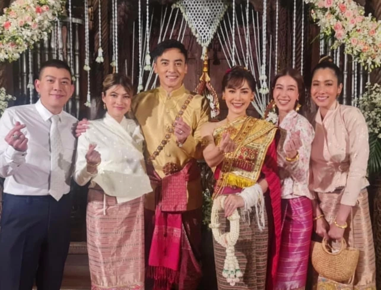 โกสินทร์ ราชกรม แต่งงานกับแฟนสาวนอกวงการ ออย ธัญญพัทธ์ 