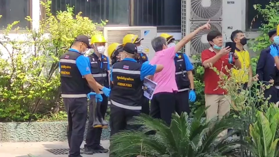 "พฐ.-โยธา" ลุยตรวจโครงสร้างอาคาร "แอโร่ซอร์ฟ" หาสาเหตุไฟไหม้