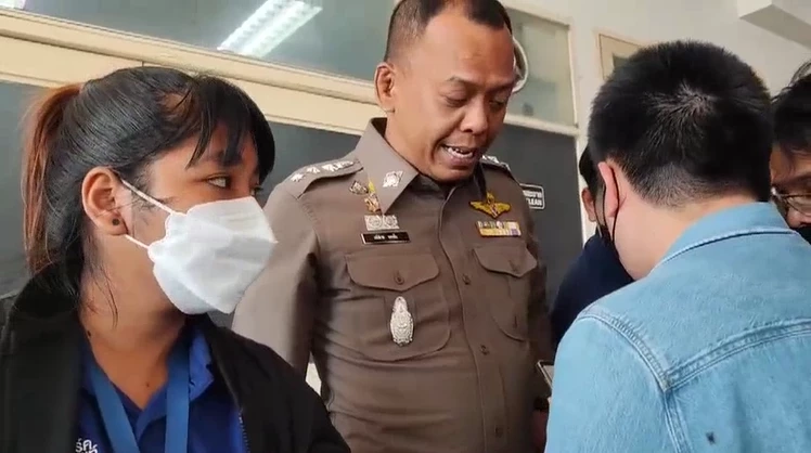 รวบแล้ว 8 โจ๋ แก๊งทรชน อุ้มหนุ่มวัย 16 ปี ไปให้เพื่อน 13 คน รุมทำร้ายปางตาย