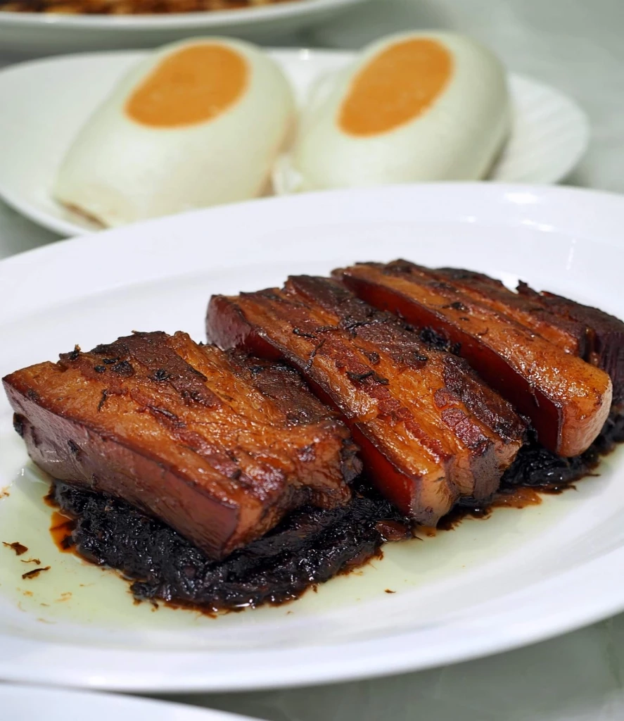 เคาหยก + หมั่นโถว : Kao Yok + Mantou