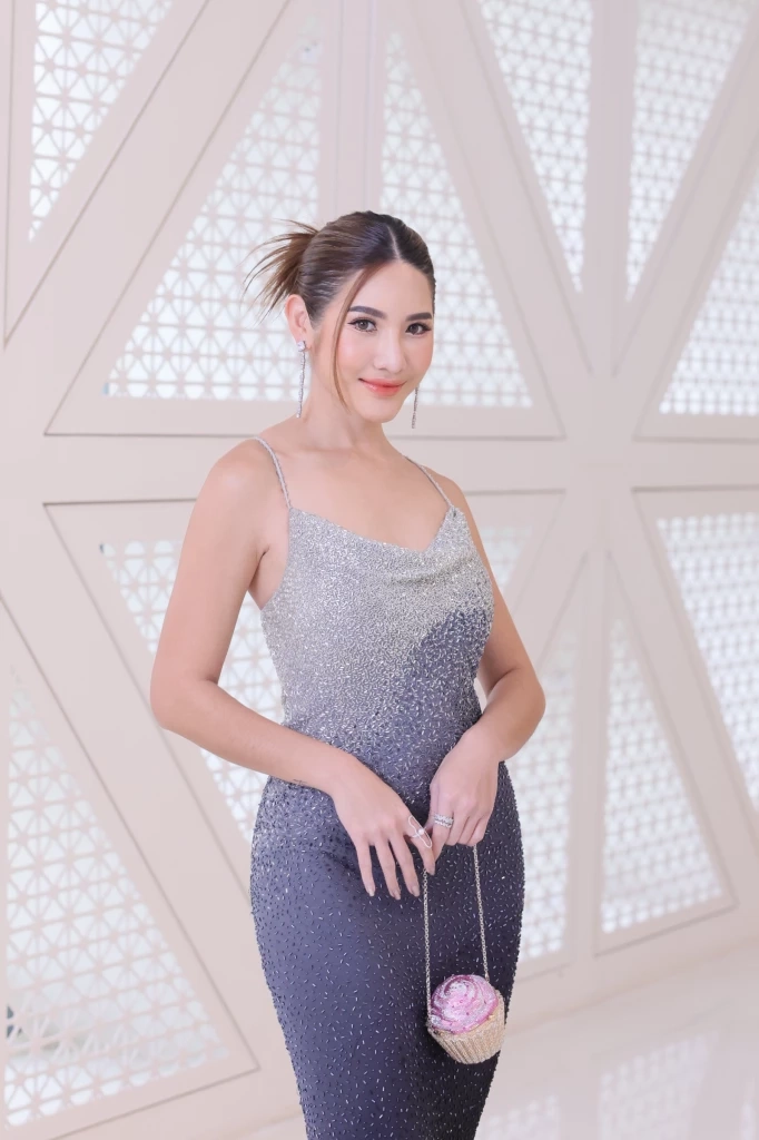 แพรวปรียา ชุมสาย ณ อยุธยา 