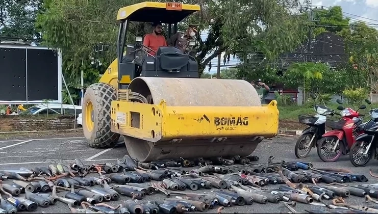 ตร.เมืองจันท์ ระดมกวาดล้างเด็กแว้น 20 วันจับ 200 คัน บดทิ้งโชว์หน้าโรงพัก