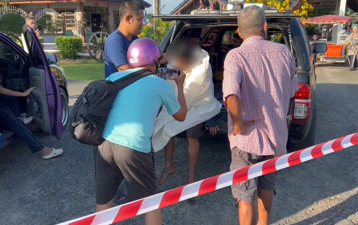 หนุ่มวัย 19 ปี เครียดกระโดดน้ำหวังจบชีวิต สุดท้ายรอดเพราะว่ายน้ำเป็น