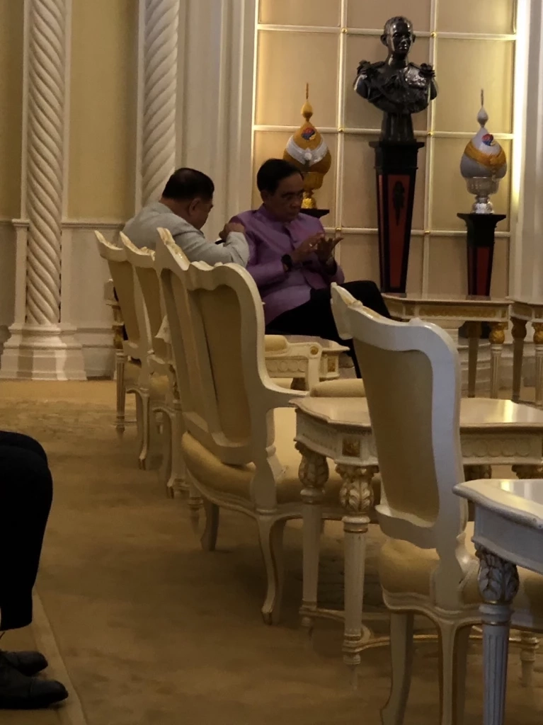 'หมอระวี' เชื่อ "บิ๊กตู่" ร่วม รทสช. ไม่รอด 3 ป. สูญพันธุ์แน่