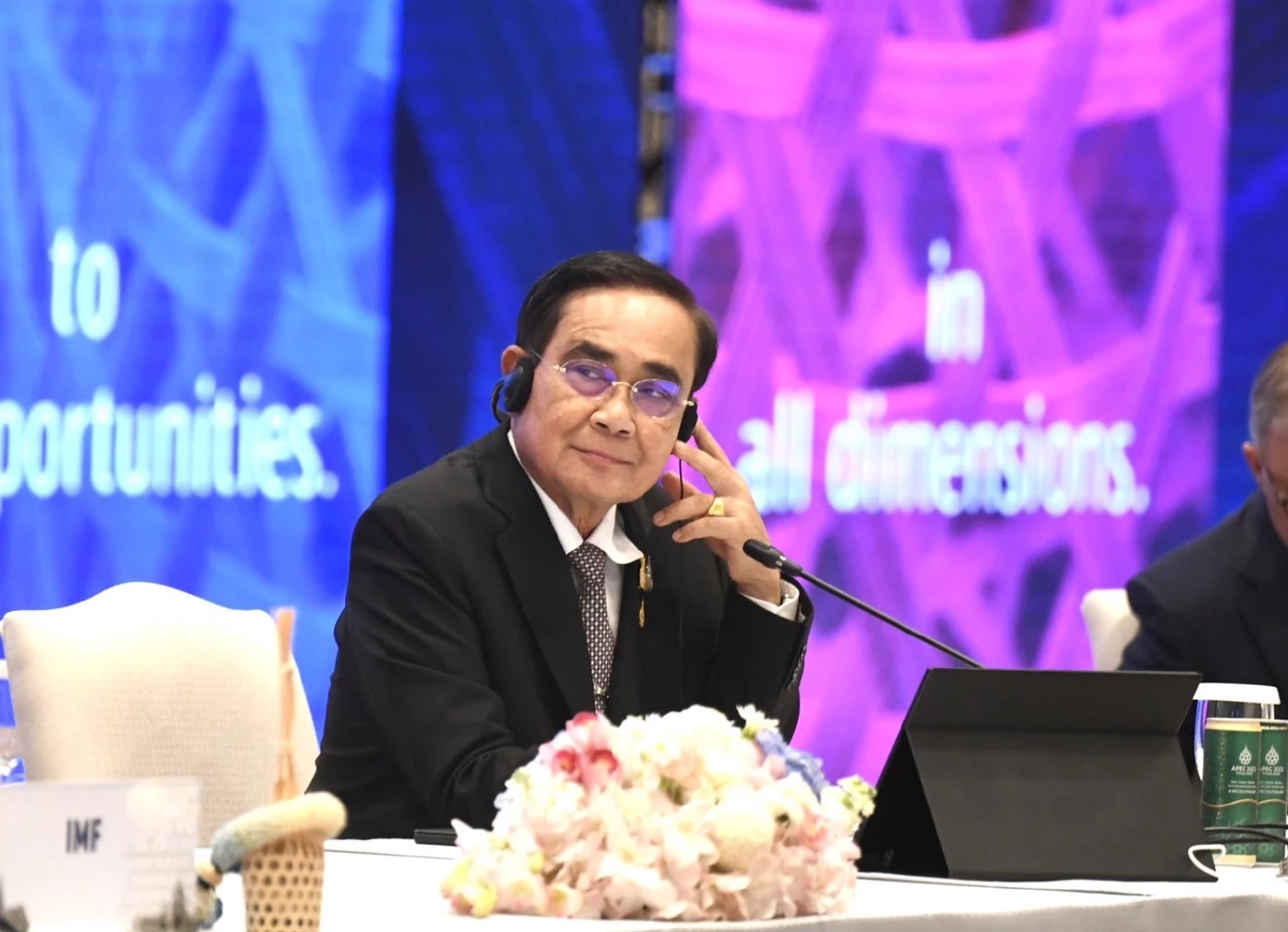 "นายกรัฐมนตรี" ส่งไม้ต่อสหรัฐฯเจ้าภาพประชุม เอเปค 2023