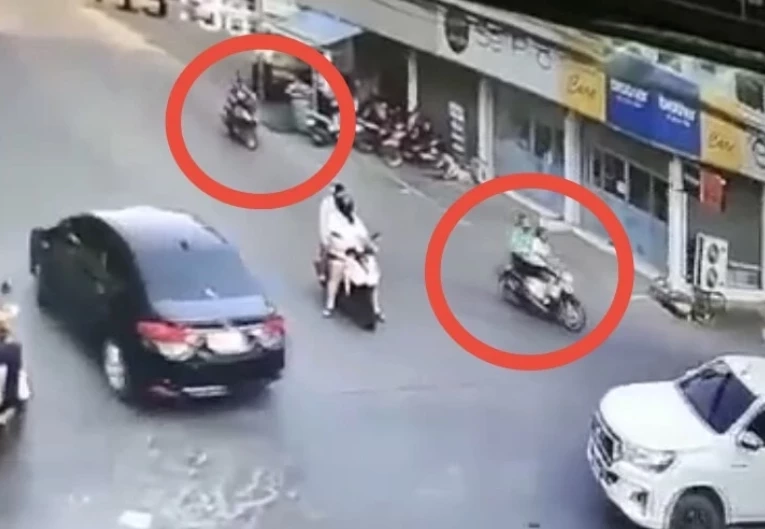 รวบแล้ว 8 โจ๋ แก๊งทรชน อุ้มหนุ่มวัย 16 ปี ไปให้เพื่อน 13 คน รุมทำร้ายปางตาย