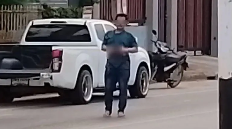 หิ้ว "ทหารเขมรคลั่ง" ขับรถแหกด่าน ฝากขังศาลจังหวัดสระแก้ว