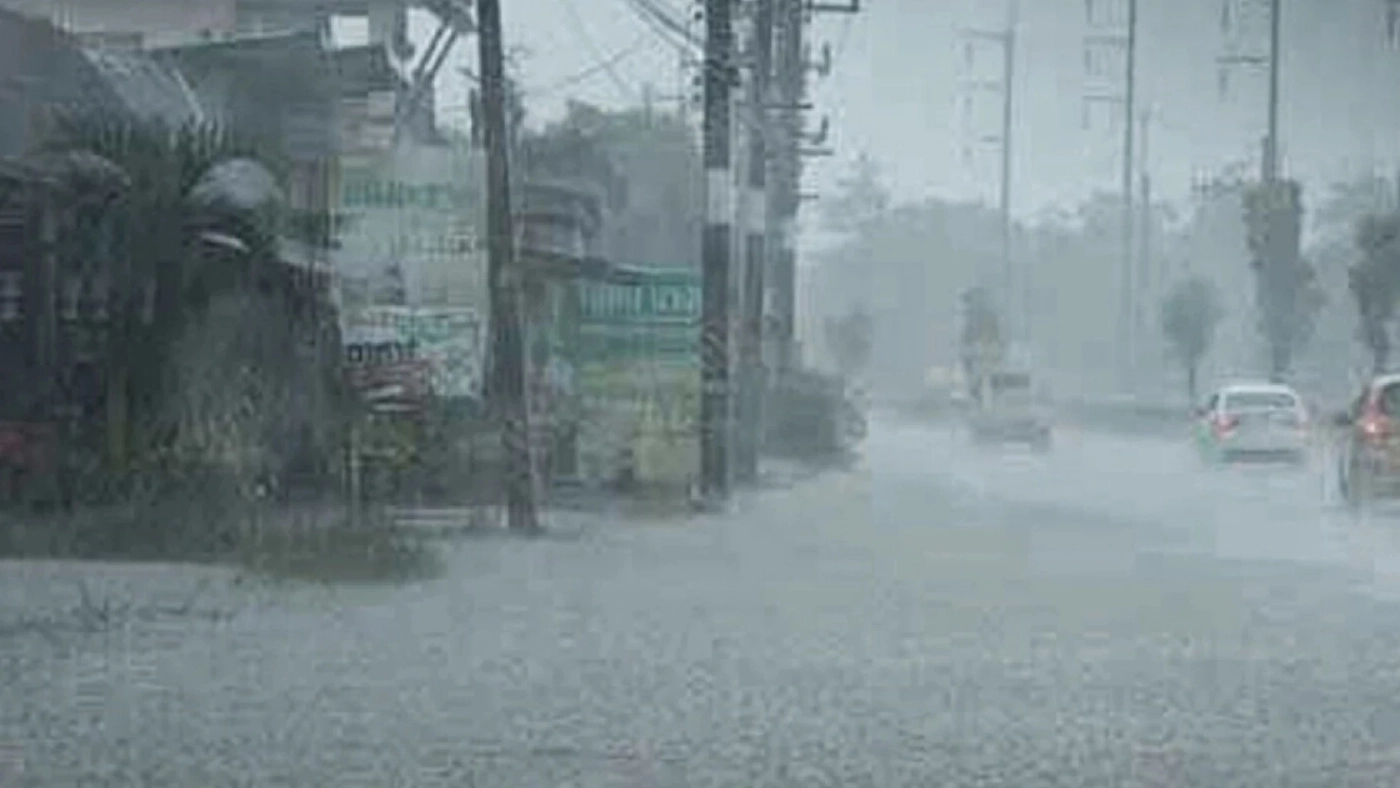 เตือน "ฝนตกหนักถึงหนักมาก" เช็กด่วน พื้นที่ไหนกันบ้างที่ต้องเตรียมรับมือ 