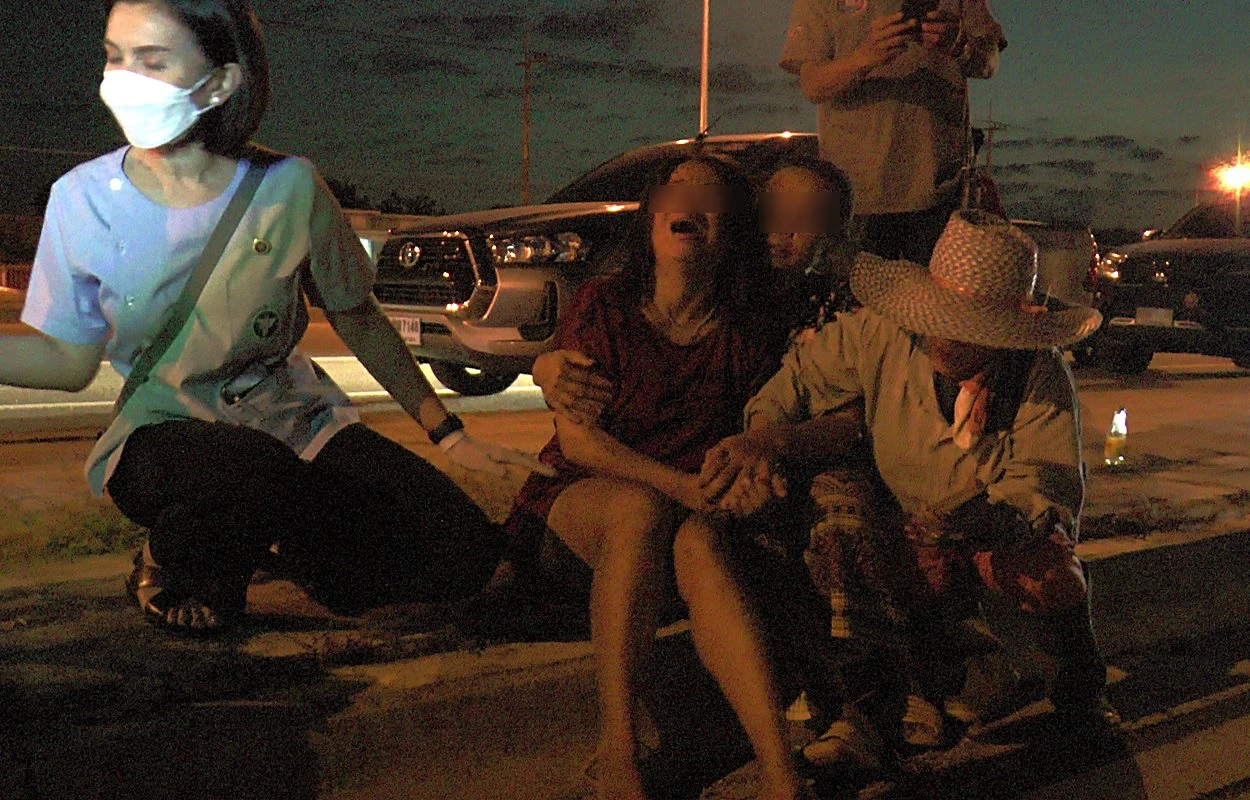 ปิดล้อมลูกเขยโหด ยิงแม่ยายป่วยติดเตียงดับ สุดท้ายจ่อขมับลั่นไกหนีผิด