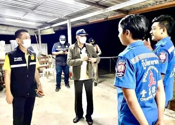 เรือบรรทุกสินค้า 42 ตู้คอนเทนเนอร์ จมกลางทะเลชุมพร เร่งสอบสวนหาสาเหตุ