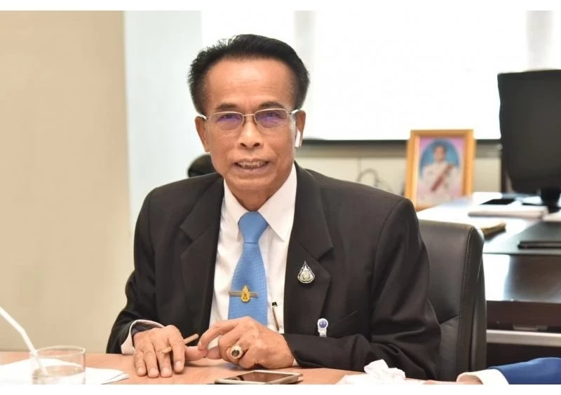 ศุภชัย โพธิ์สุ  รองประธานสภาคนที่ 2 จากพรรคภูมิใจไทย